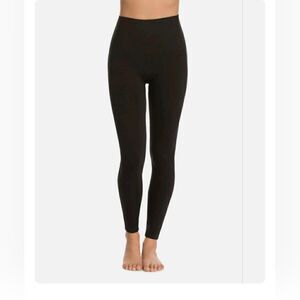 Spanx Look at Me Now Black Seamless Leggings Large